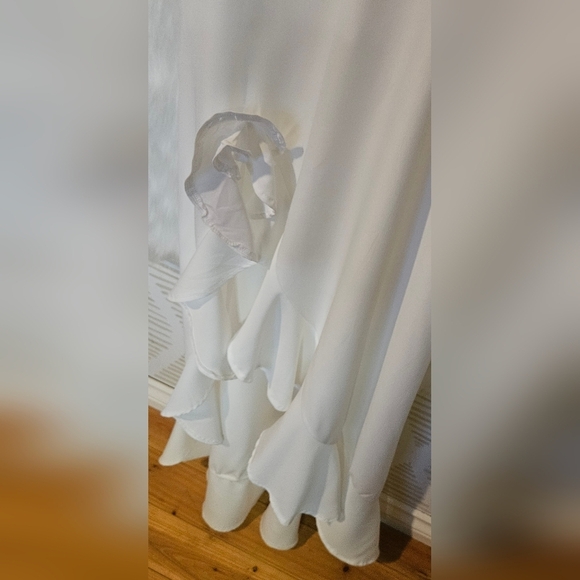 ChicMe Flamenco Longline Cutout Dove Maxi Dress - Picture 6 of 9